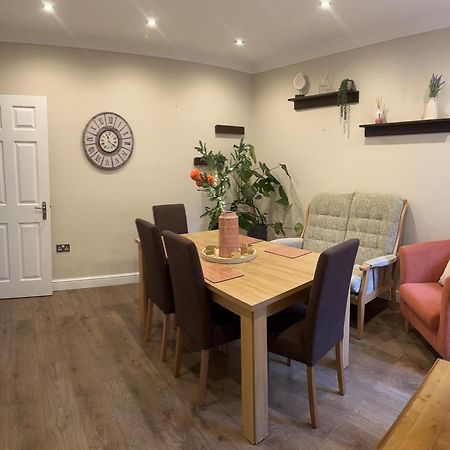 Adam'S Place, Watford Wd17 2Py Villa Dış mekan fotoğraf