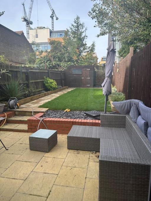 Adam'S Place, Watford Wd17 2Py Villa Dış mekan fotoğraf