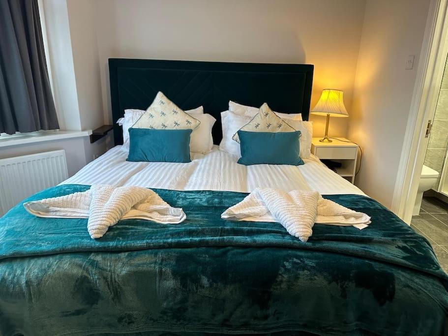 Adam'S Place, Watford Wd17 2Py Villa Dış mekan fotoğraf